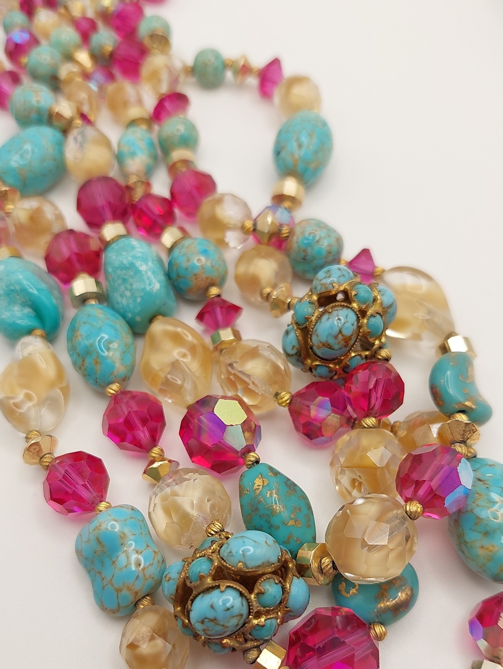 HATTIE CARNEGIE 3-Strand Vtg Blue Ceramic, AB Fuchsia Glass Choker Necklace MCM - Picture 5 of 16